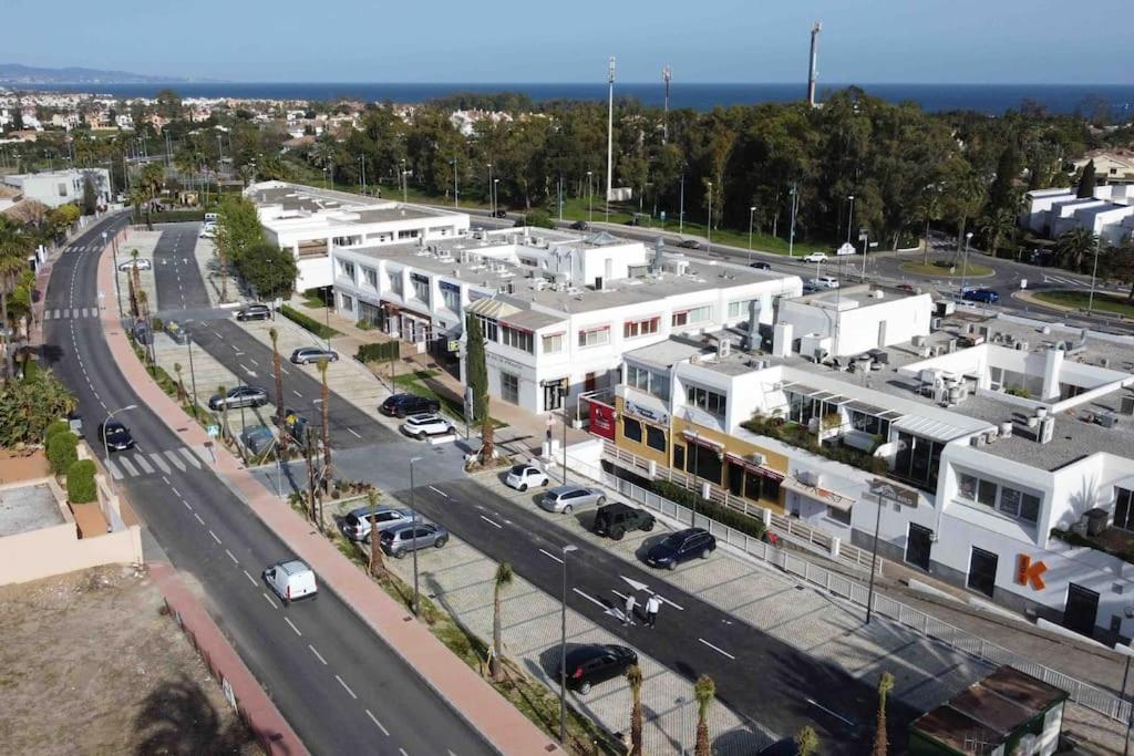 Atico Nuevo En Lujosa Urbanizacion Junto A Restaurantes Y Cafeterias Appartamento
